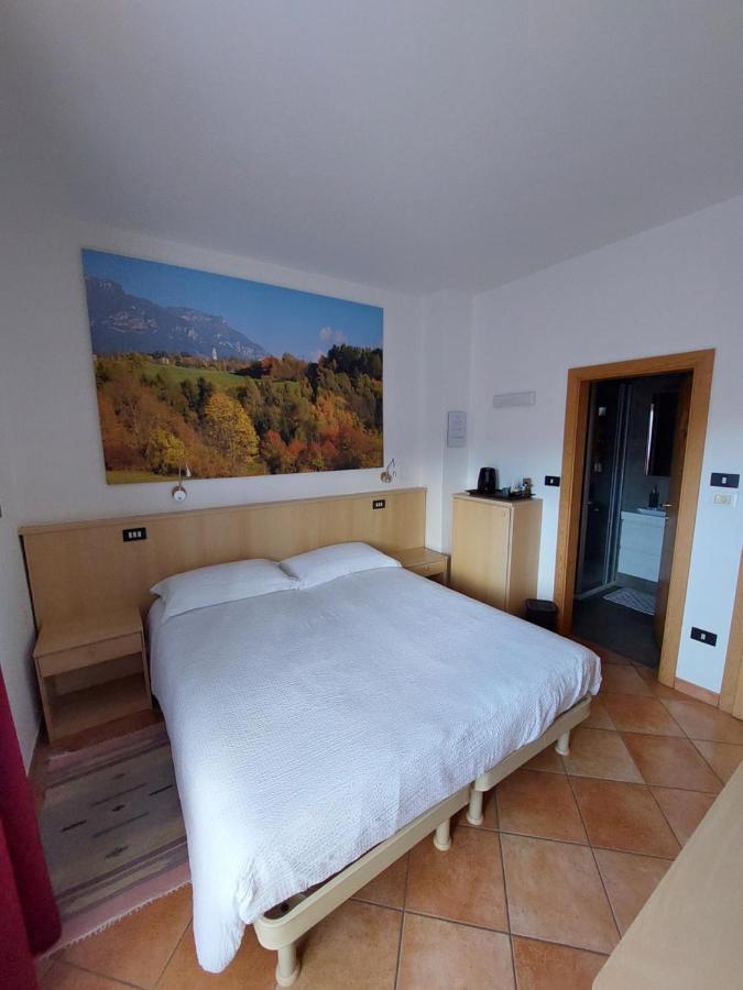 Bed & Breakfast Villa Maria Кавалезе Екстериор снимка